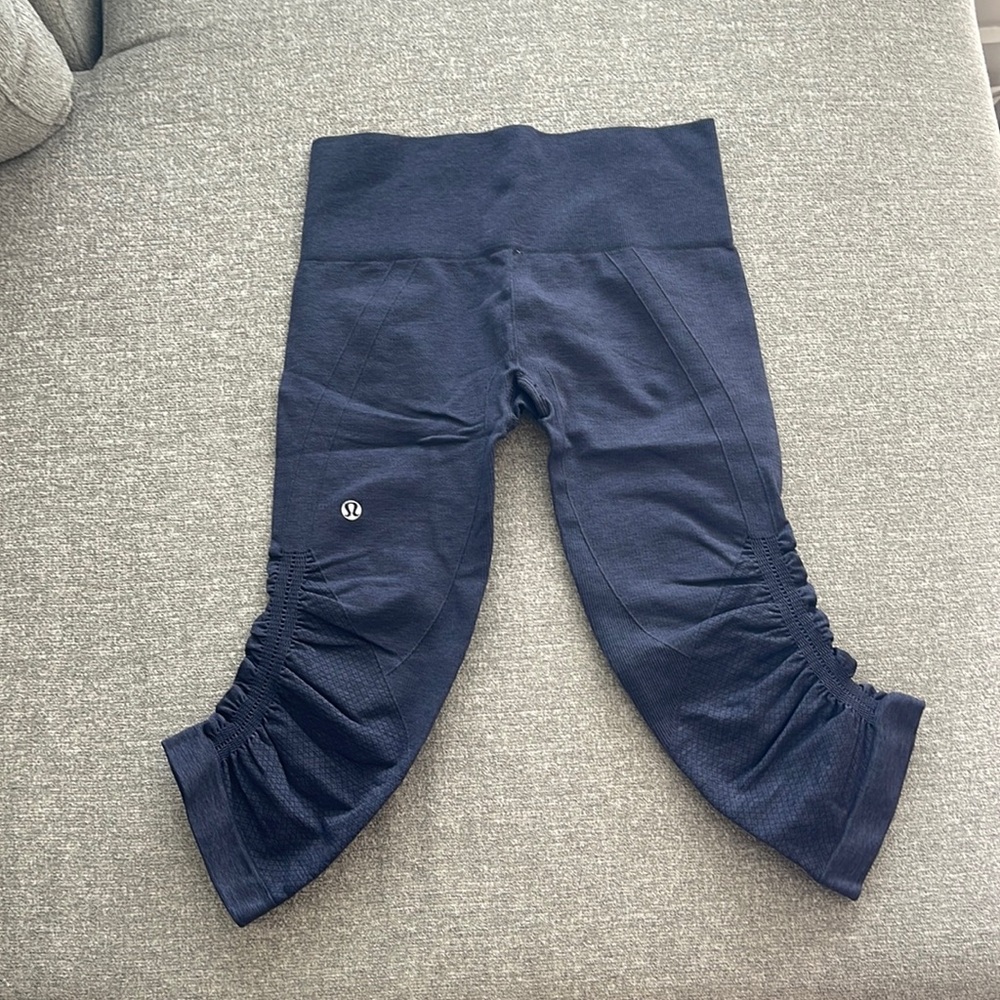 Lululemon cropped leggings